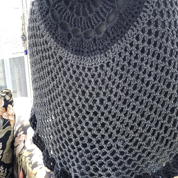 Gray Poncho by Capture Z - Picture 6 of 6